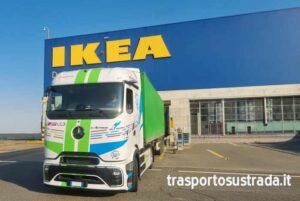 IKEA Italia acquista dieci camion Mercedes-Benz eActos 600